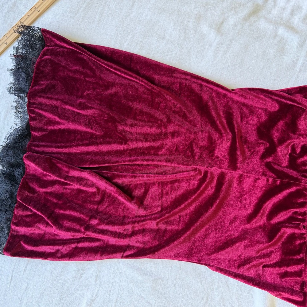 Y2K Burgundy Velvet Cross Lace Mini Dress Gothic Dark Romantic XL Whimsigoth - Picture 9 of 9
